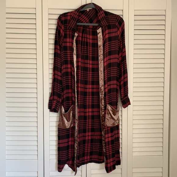 Gimmicks by BKE Plaid Duster Cardigan w/ Velour Details - Picture 4 of 6